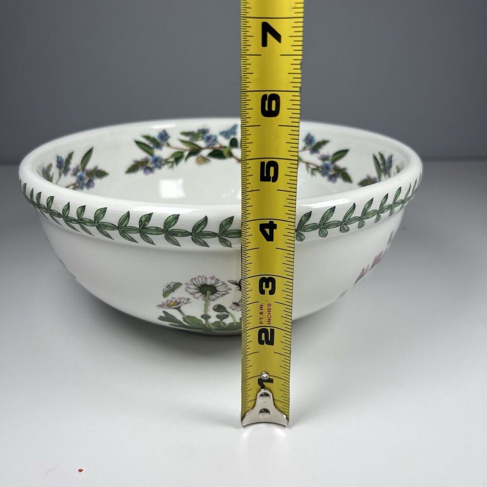 Portmeirion Botanic Garden Serving Mixing Bowl Solanum Dulcamara 9” - Picture 9 of 10